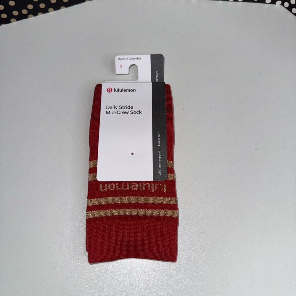 Lululemon Daily Stride Mid Crew Sock in Cayenne and Gold